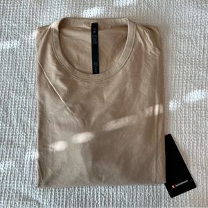 NEW Lululemon Fundamental T